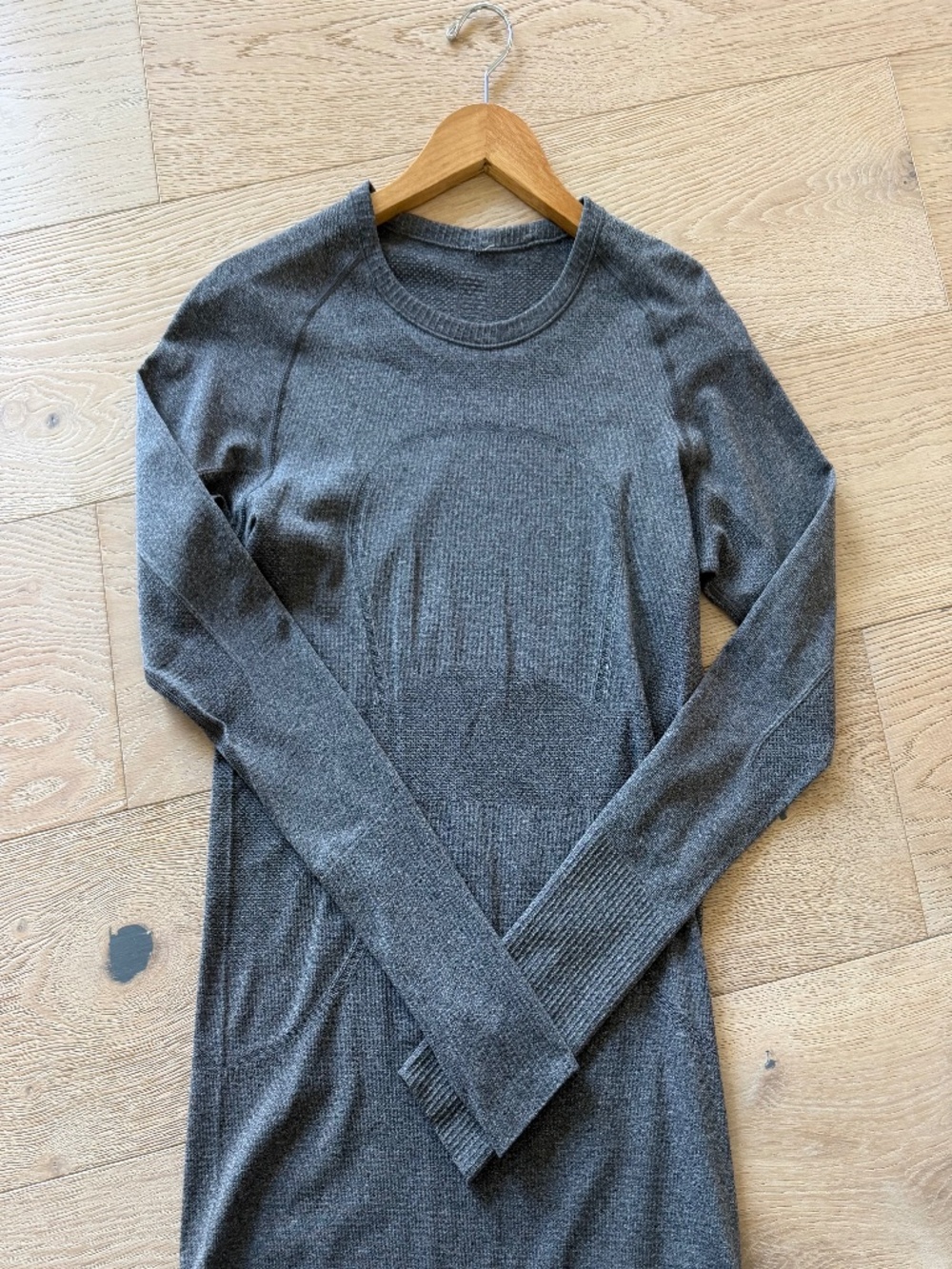 Lululemon Swiftly Tech Long Sleeve (Grey)